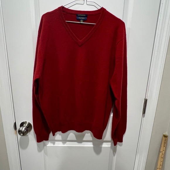 Club Room Other - Club Room Mens Red 100% Fine Cashmere V Neck Sweater Size M